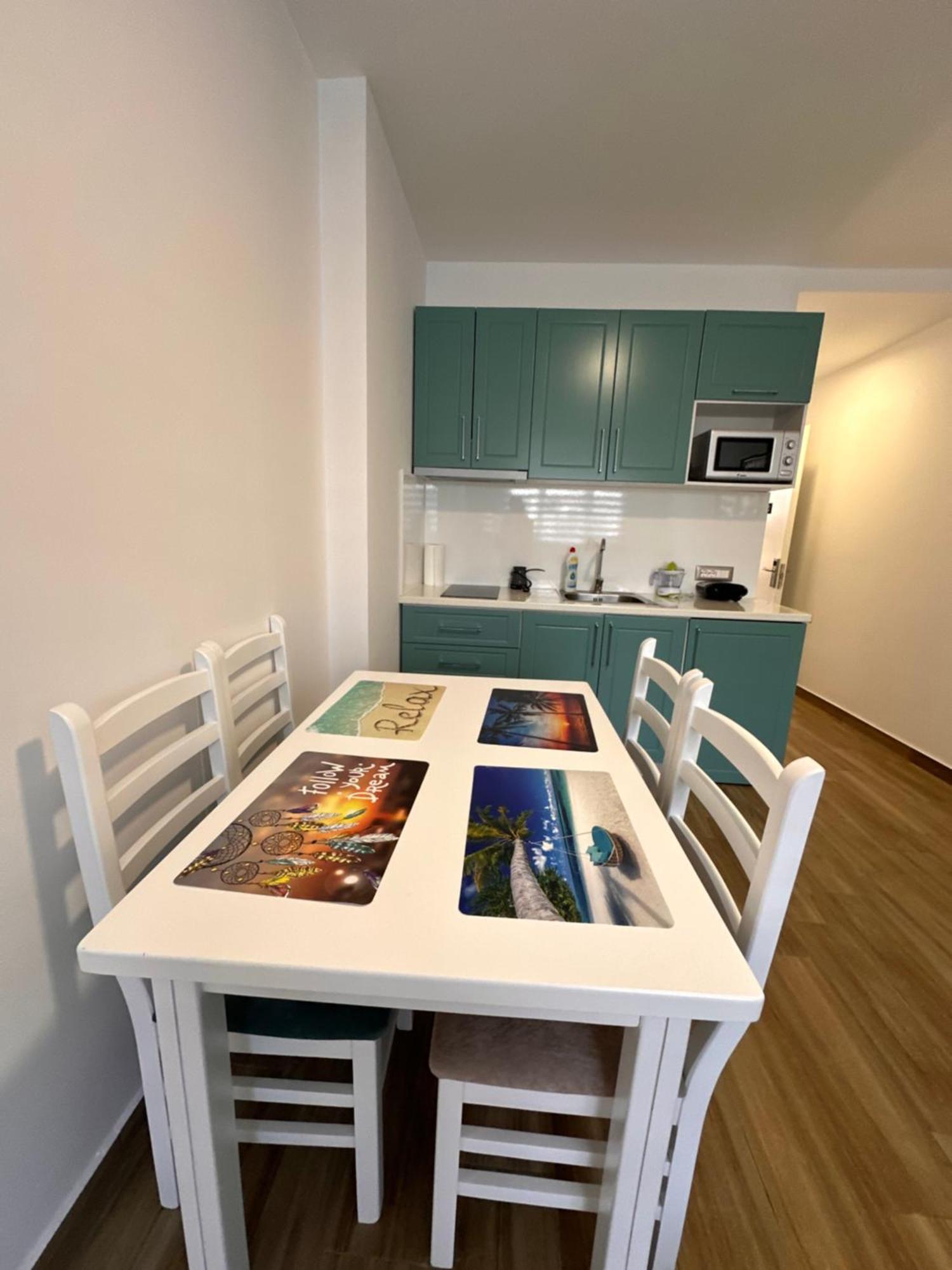 Tuttomondo Apartments โกเลม ภายนอก รูปภาพ